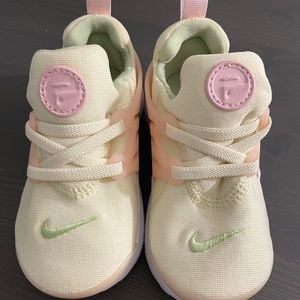 Nike Tennis Shoes Toddler Size 7